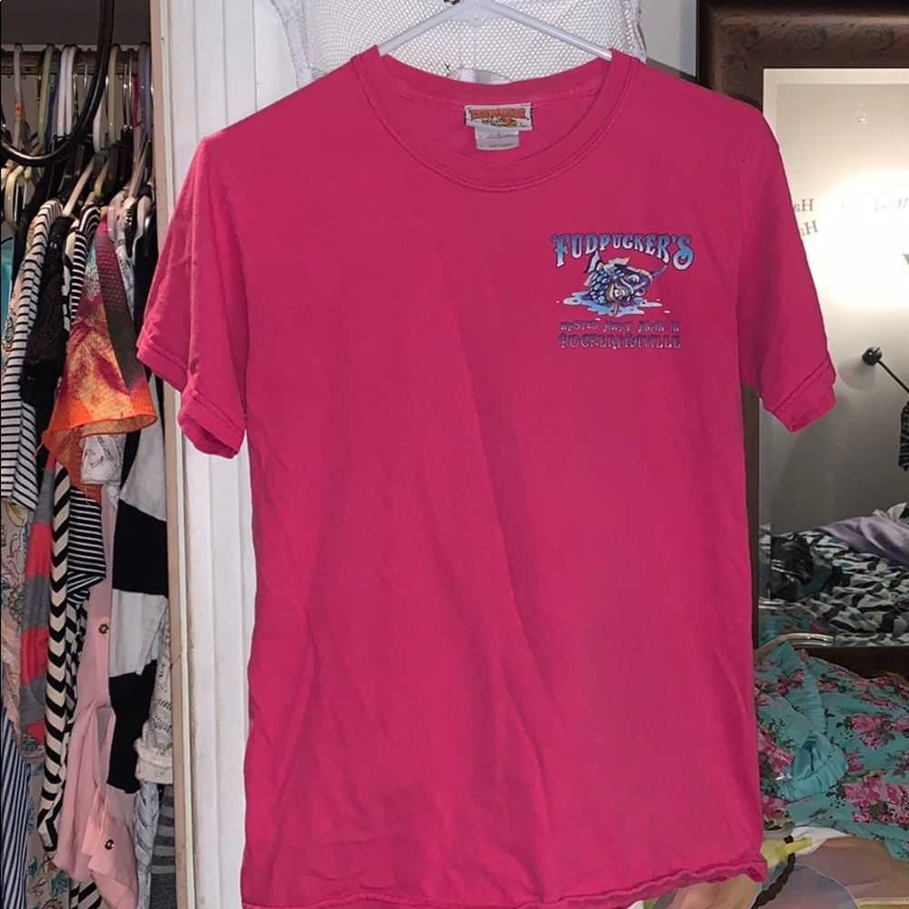 Fudpuckers tee